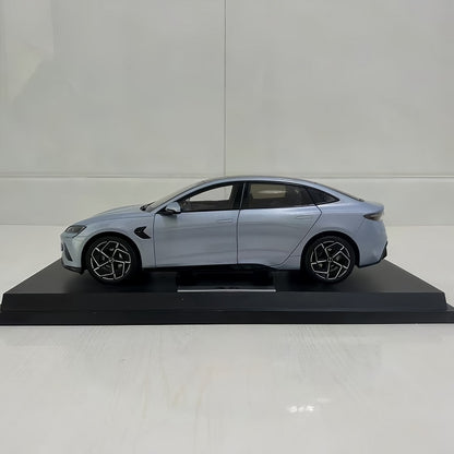 1:18 Simulation Alloy Car Model For BYD