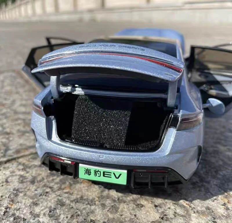 1:18 Simulation Alloy Car Model For BYD